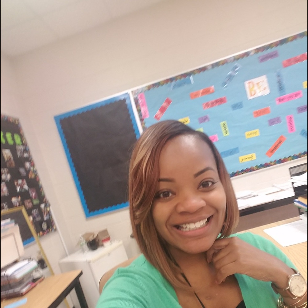 Meet your Posher, Kenea